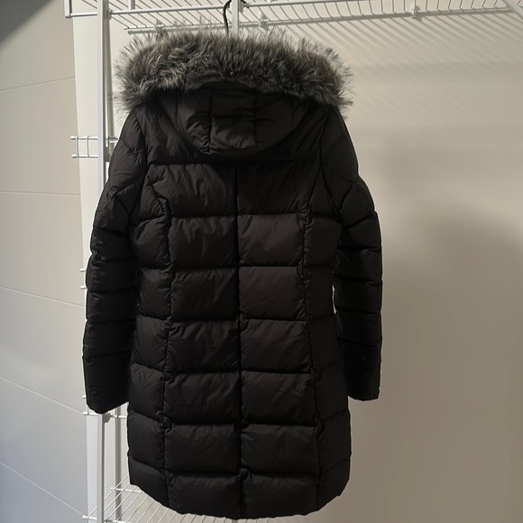 The North Face Winter Coat - Picture 8 of 9